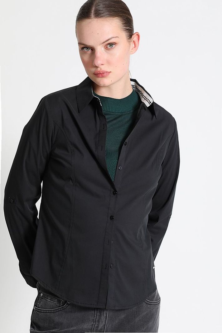 Blusa Camisera Entallada Negro Liola-0