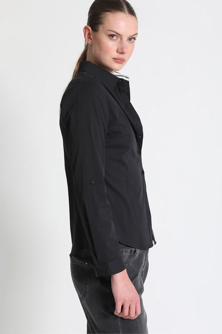 Blusa Camisera Entallada Negro Liola-1