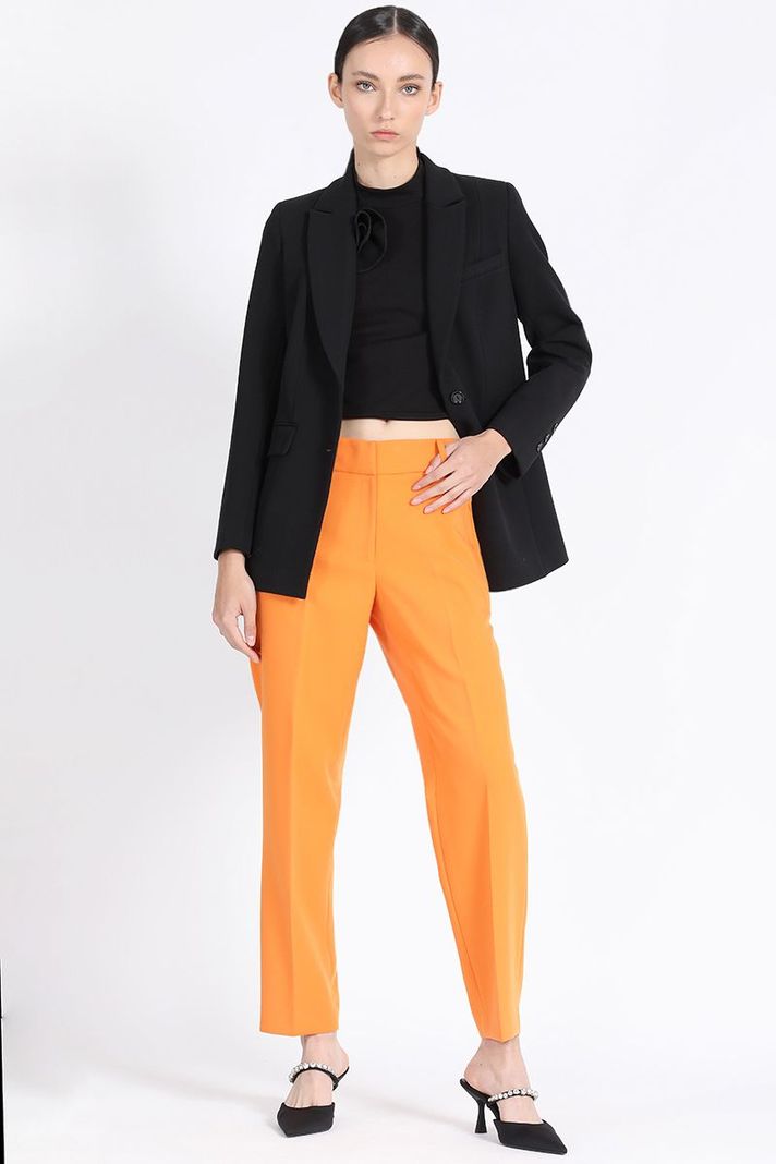 Blazer Entallado Mujer Negro Liola-1