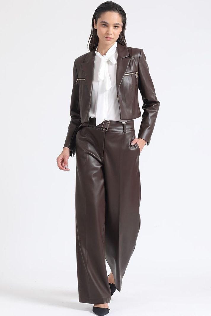 Blazer Crop Efecto Cuero Con Cierres, Chocolate Liola-1