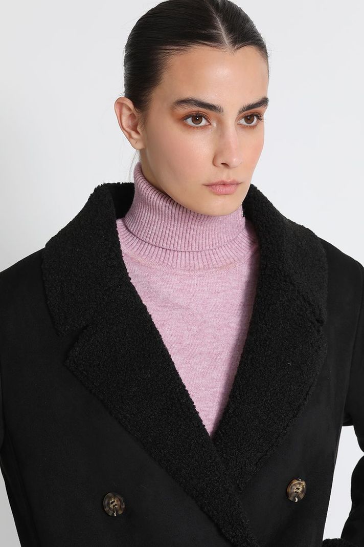 Chaquetón Recto Tipo Gamulan Negro Liola-2
