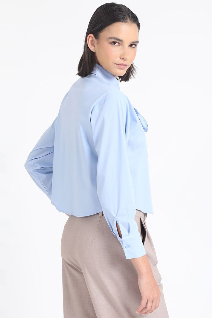 Camisa Poplin Algodón, Aplicación Flor, Celeste Liola-3
