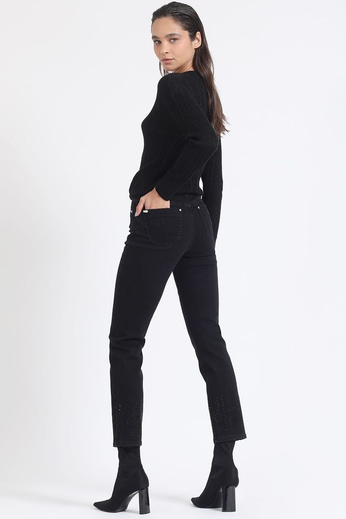 Jeans Slim, Tiro Medio, Bordado Lentejuelas, Negro Liola-5