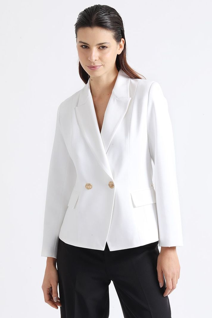 Blazer Cruzado, Crudo Liola-1