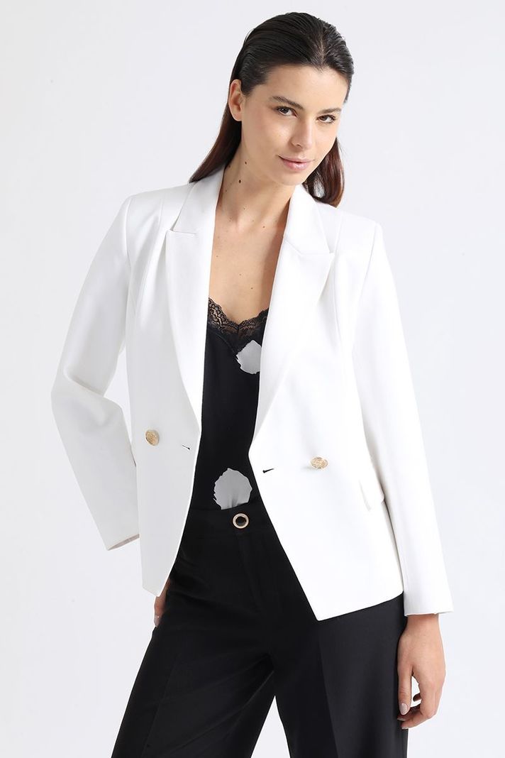 Blazer Cruzado, Crudo Liola-5
