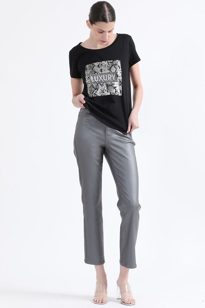 Polera Algodón Spandex, Con Estampado Folia, Negro  Liola-1