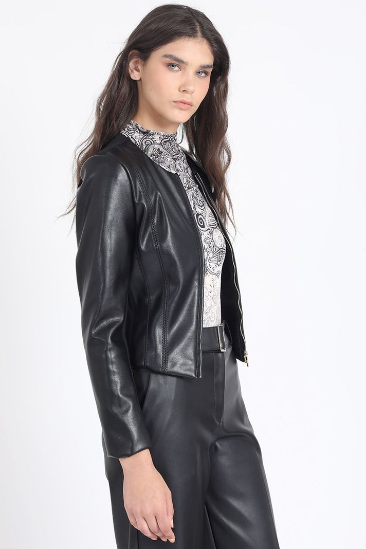 Chaqueta Corta Efecto Cuero Mix, Negro Liola-3