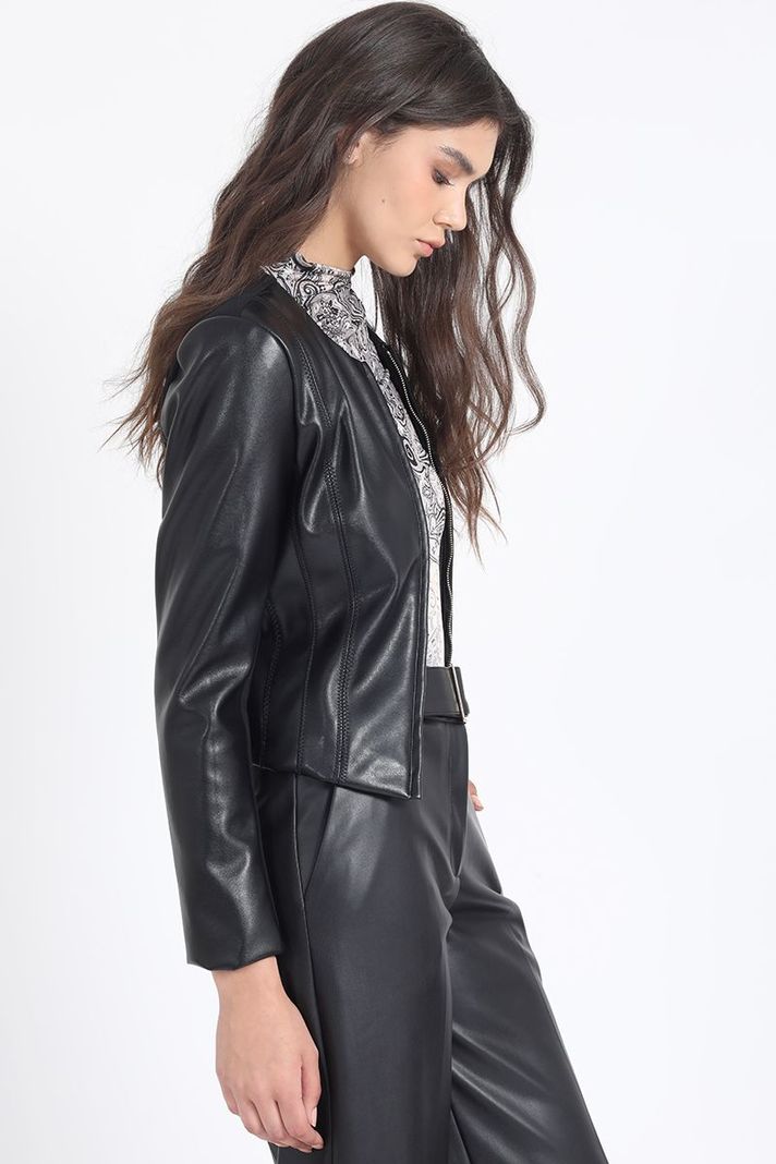 Chaqueta Corta Efecto Cuero Mix, Negro Liola-4