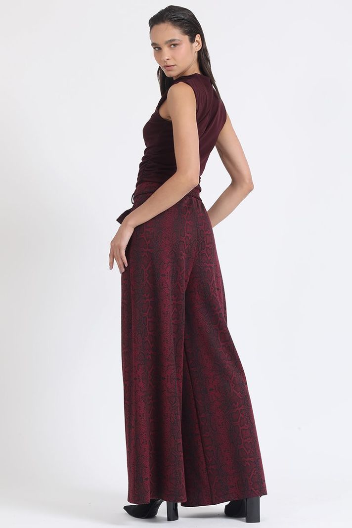Pantalon Palazzo, Tiro Alto, Estampado Piton, Burdeo Liola-5