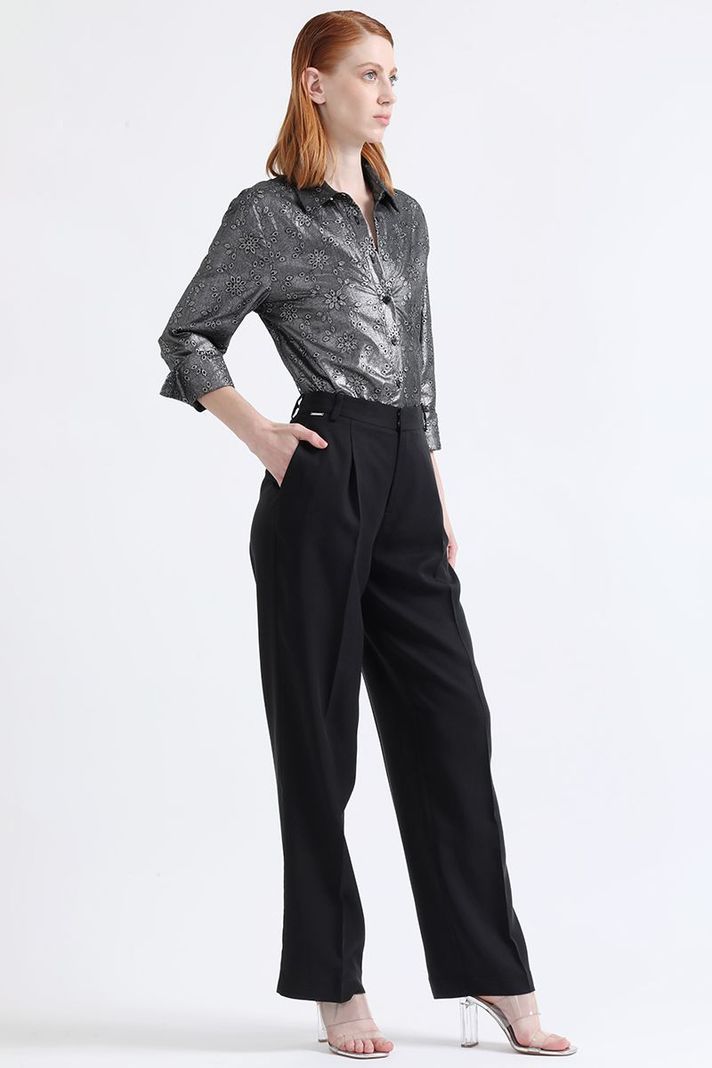Pantalon Recto Tiro Alto Con Pinza, Negro Liola-2