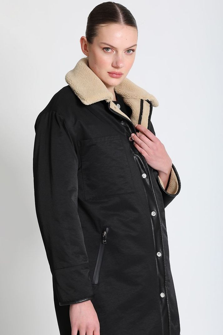 Chaquetón Recto Reversible Negro Liola-1