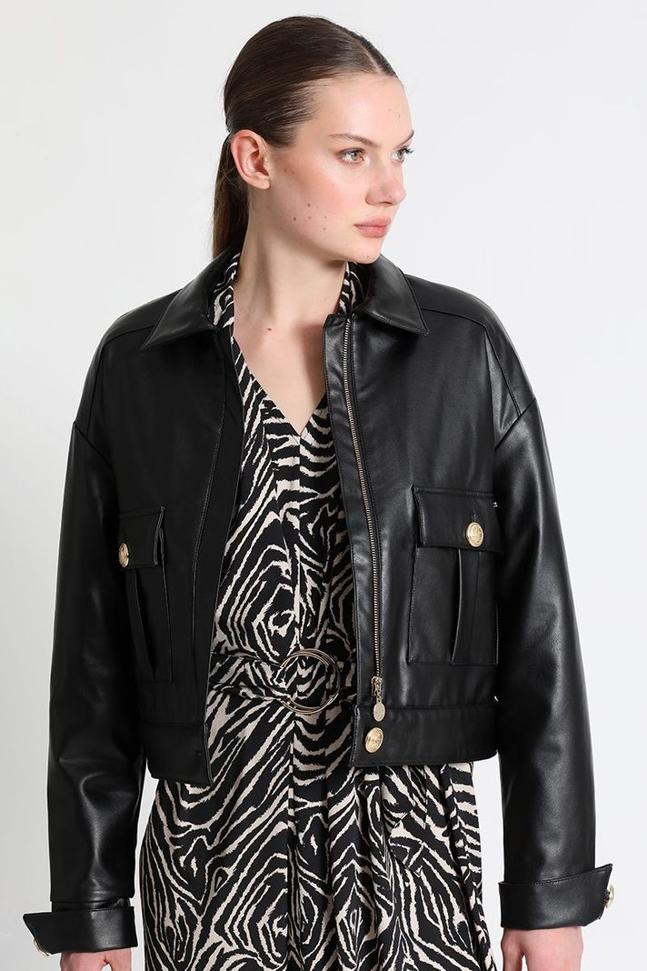 Chaqueta Corta Efecto Piel Negro Liola-0