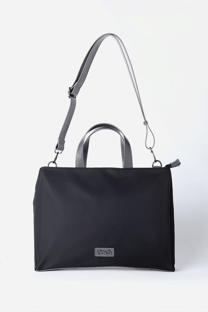 Bolso Laptop, Tela Efecto Cuero Contratono, Negro Liola-3