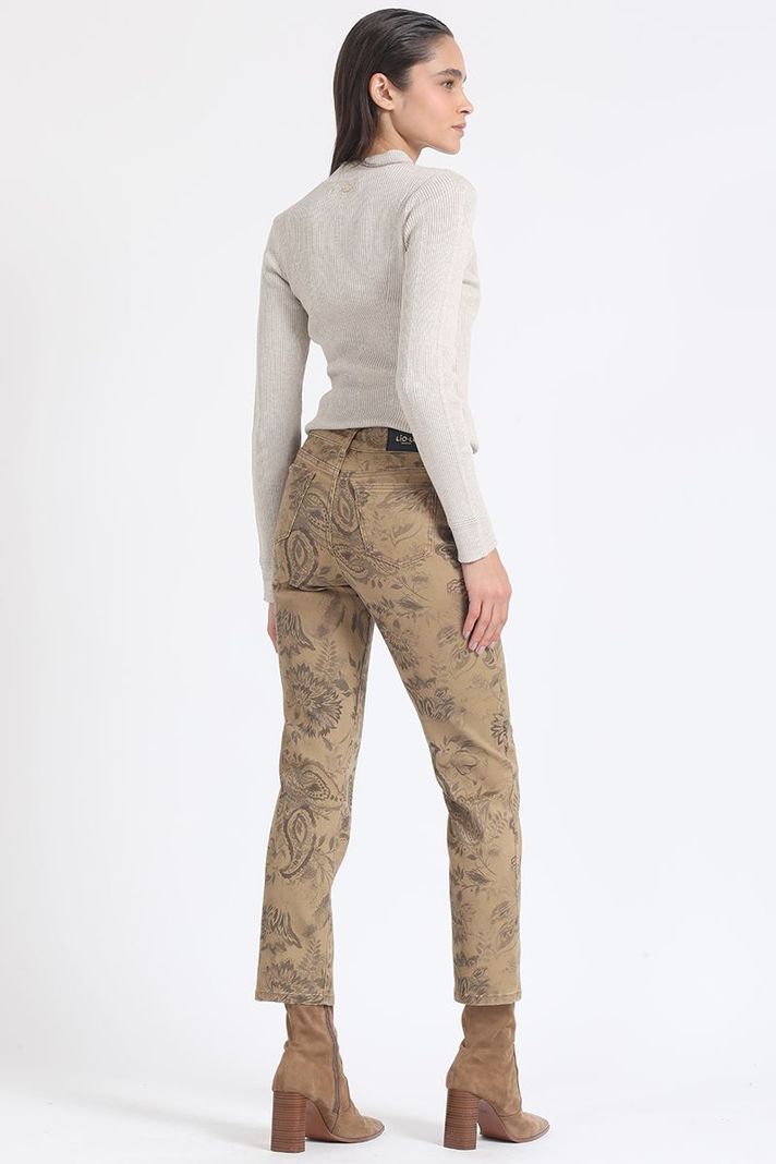 Pantalon Pitillo Tiro Medio, Estampado Café Liola-4