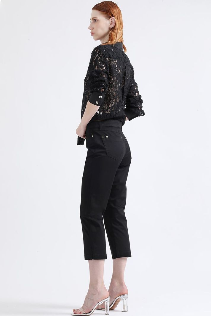 Pantalon Slim Cropped, Tiro Medio, Negro Liola-4