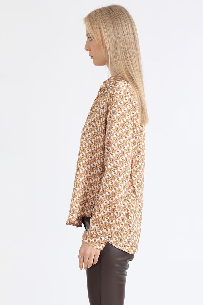 Blusa Satin Estampado Geo, Naranjo Liola-3
