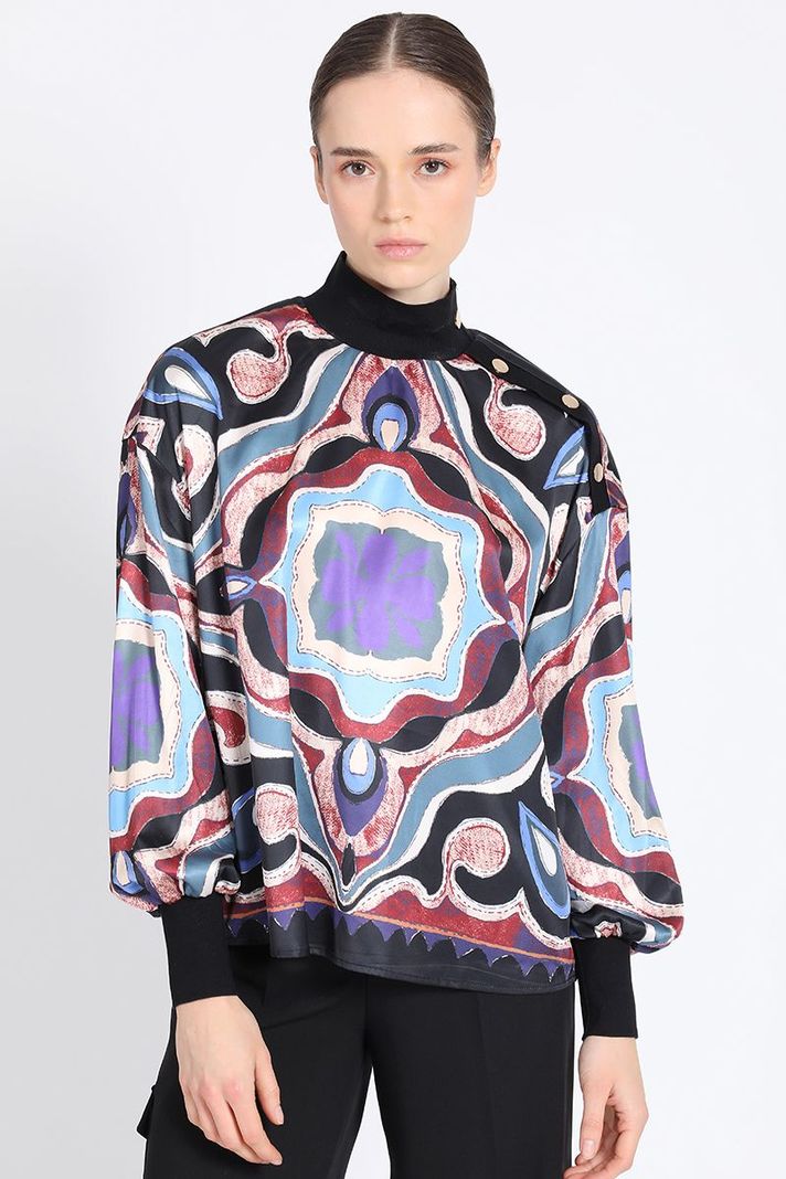 Blusa Cerrada Satin Estampado, Negro Liola-3