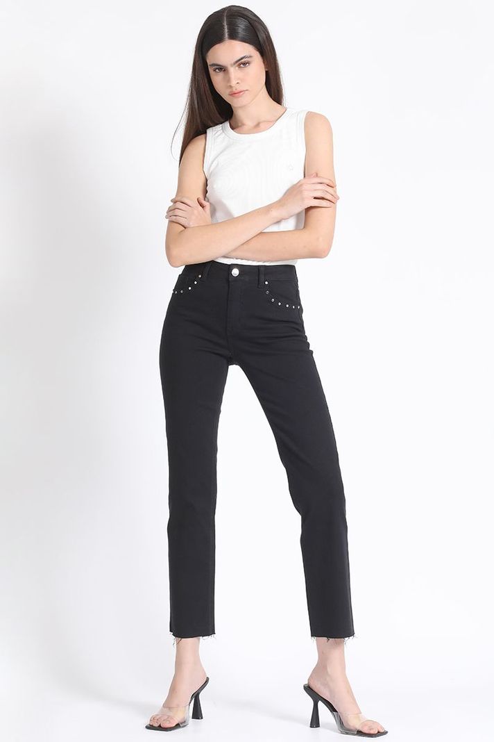 Jeans Recto Tachas Negro Liola-0