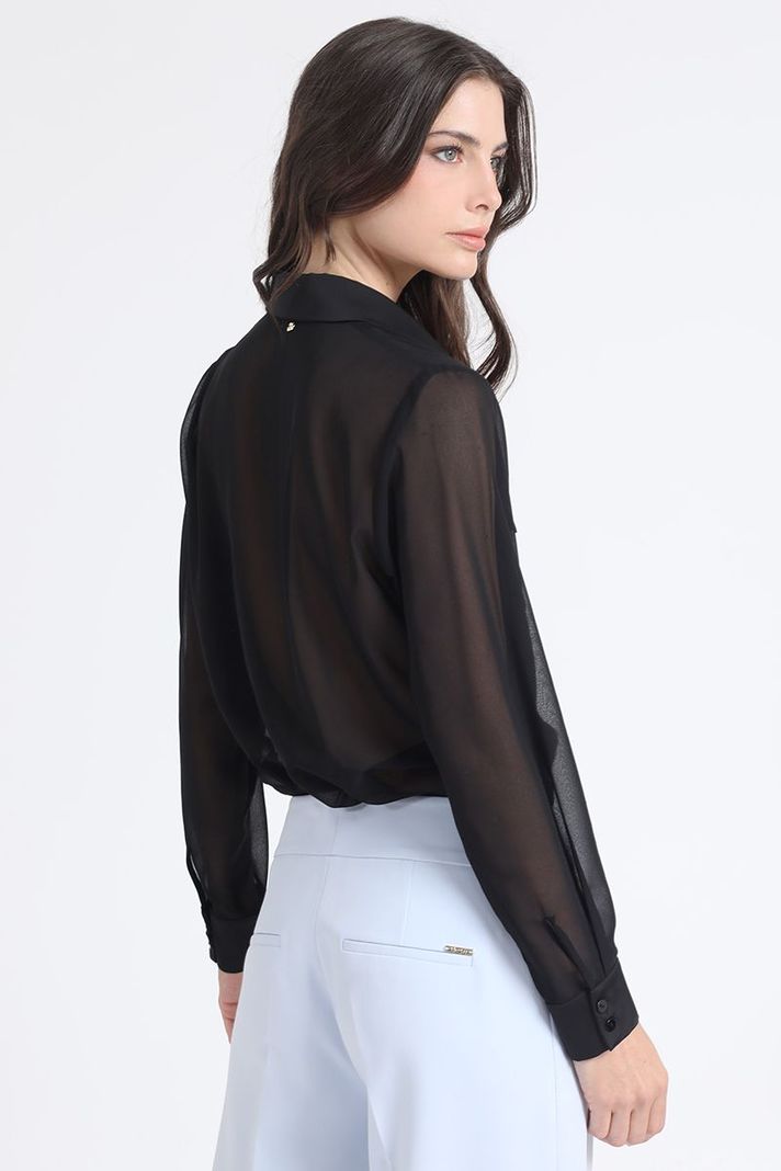 Blusa Gasa, Aplicación Satin, Negro Liola-3