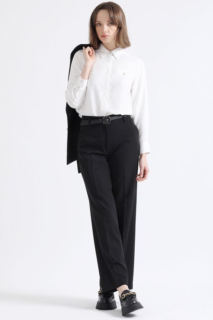 Pantalon Recto, Tiro Alto, Negro Liola-1