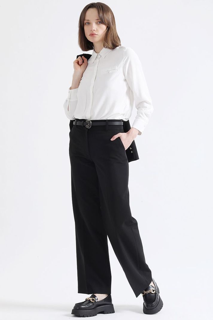 Pantalon Recto, Tiro Alto, Negro Liola-2