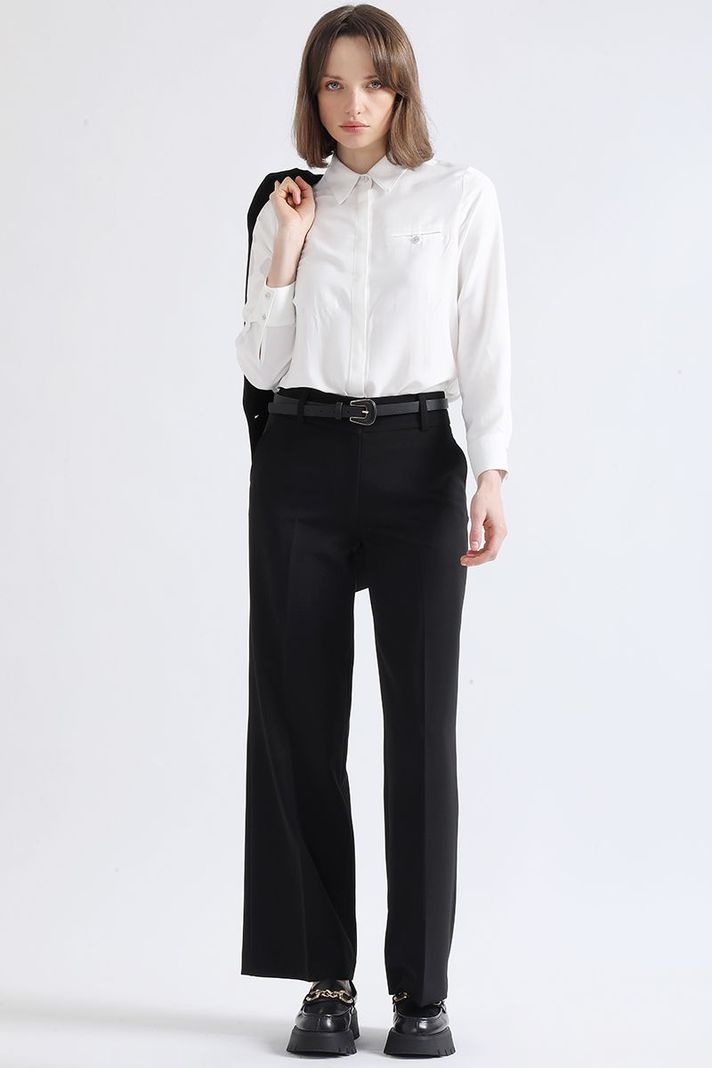 Pantalon Recto, Tiro Alto, Negro Liola-4