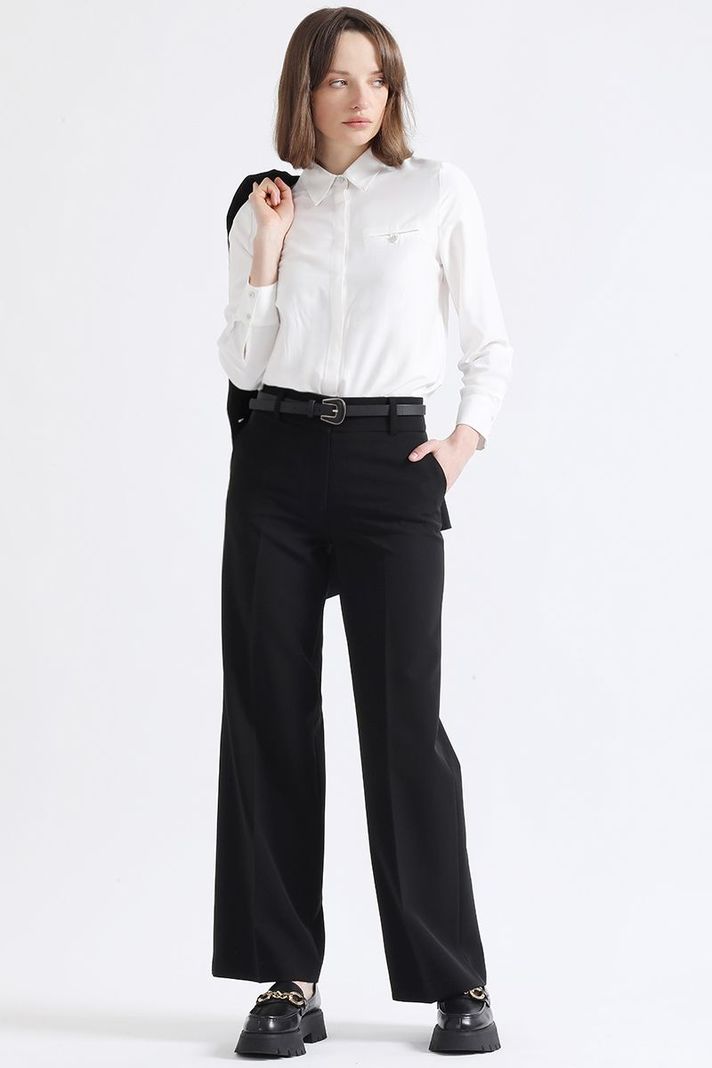 Pantalon Recto, Tiro Alto, Negro Liola-5