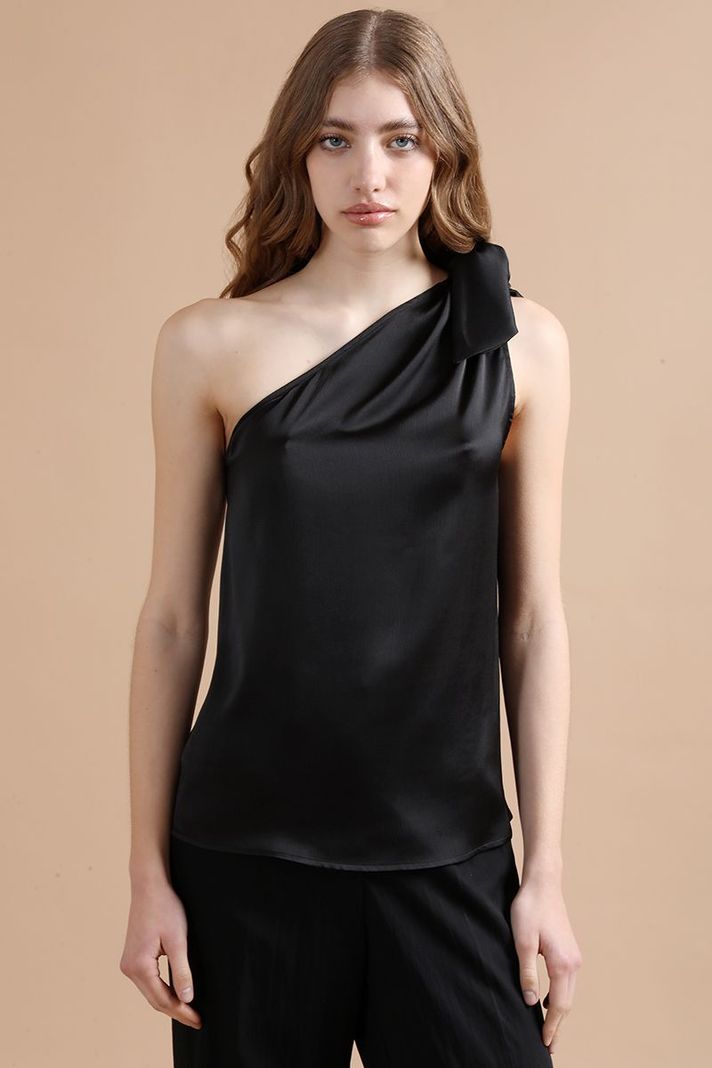 Top Satin Asimetrico, Anudado En Hombro, Negro Liola-0