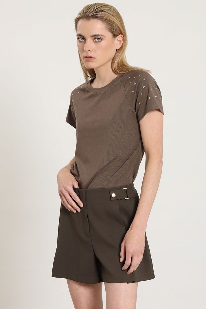 Short con pliegues, topo Liola
