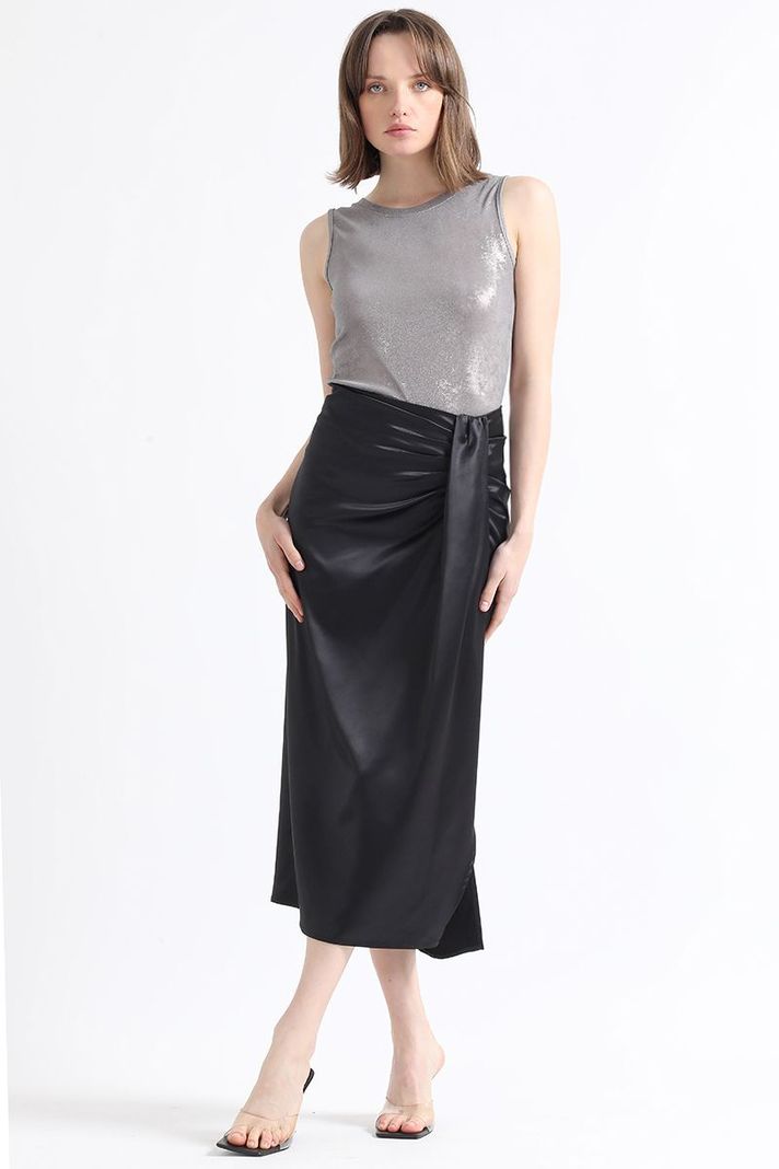 Falda Midi Cruce Asimetrico, Satin Negro Liola-0