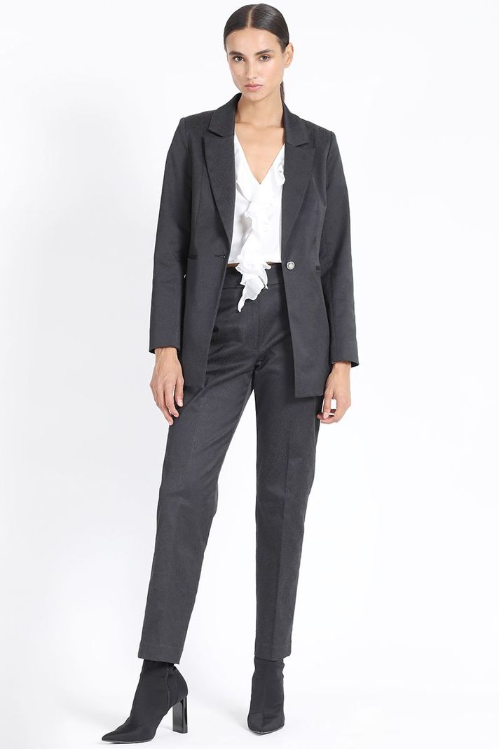Blazer Largo Entallado Jacquard Negro Liola-1