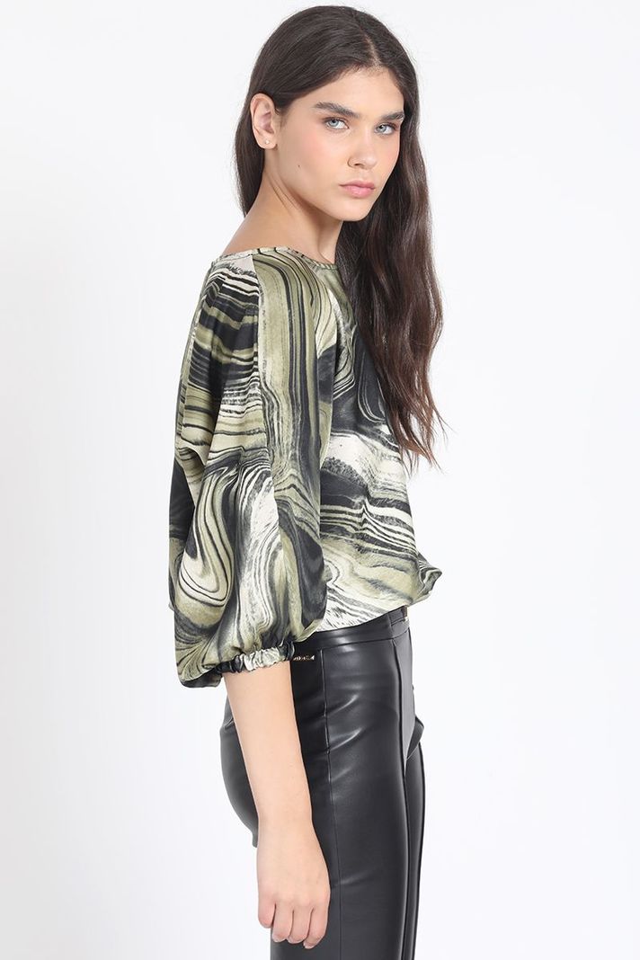 Blusa Satin Estampado Marmol, Verde Liola-5
