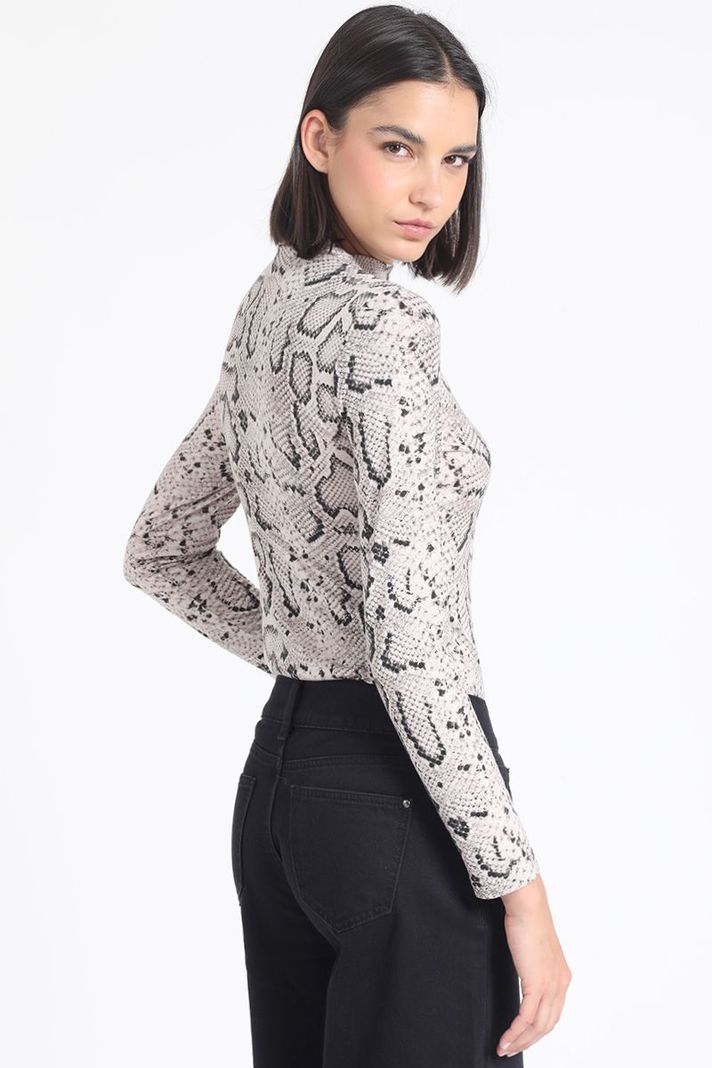 Polera Tipo Beatle, Estampado Animal, Gris Liola-4