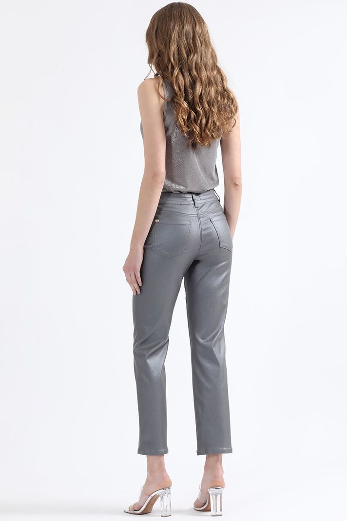 Pantalon Slim Tiro Medio, Metalizado, Gris Liola-2