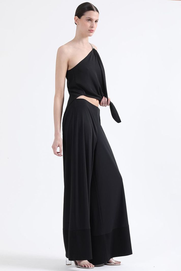 Pantalon Palazzo, Tiro Alto,  Aplicación Satin, Negro Liola-3