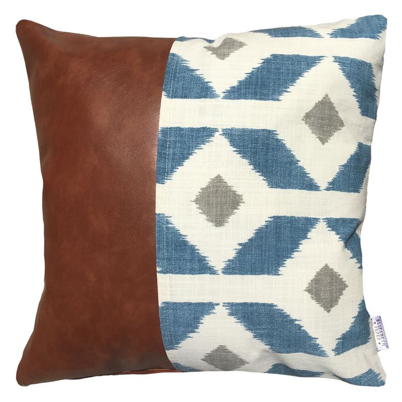 Cojin Decorativo EcoCuero Azul y Beige 60x60 Relleno
