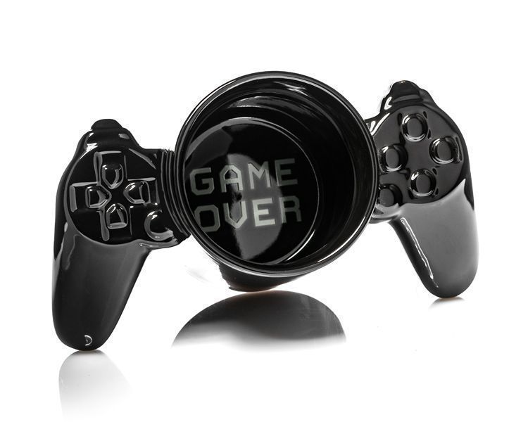 Taza Gamer "Game Over" con Mangos en Forma de Control 400ml-1