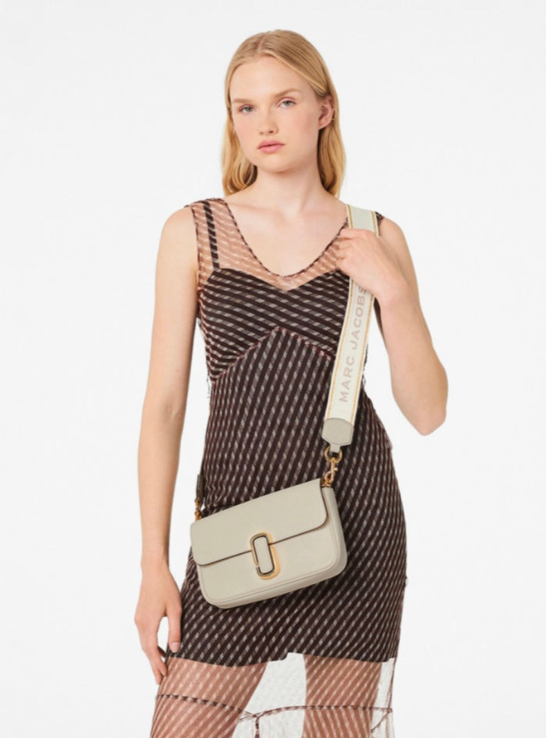 Cartera Marc Jacobs Cloud White L-4