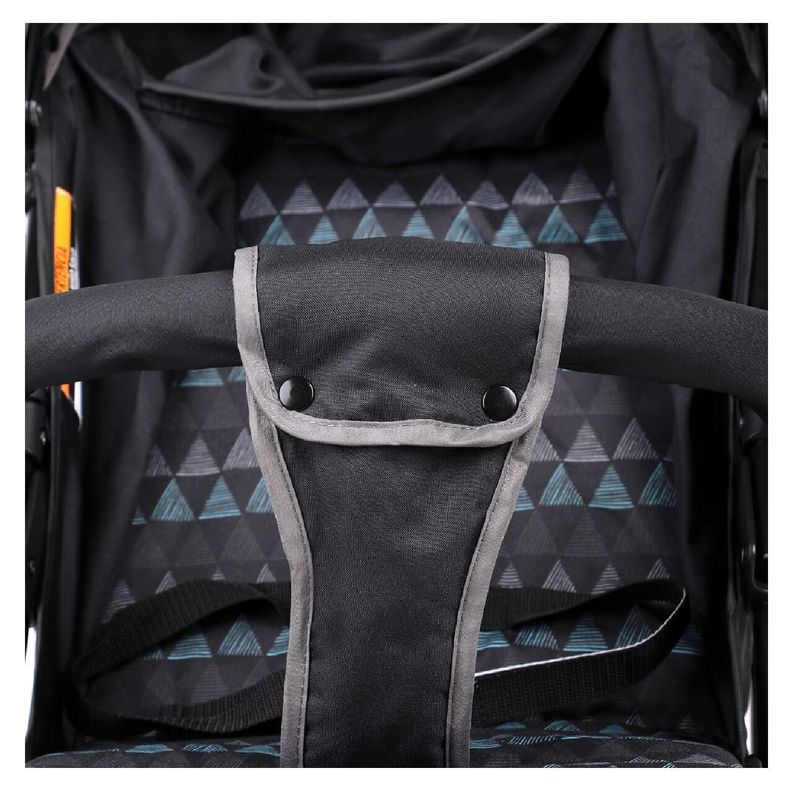 COCHE PASEO NEW TWIST BLACK  Cosco-4
