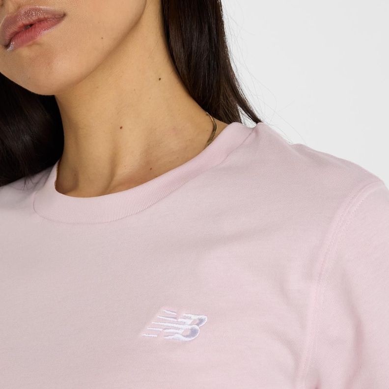 Polera Lifestyle Mujer New Balance Sport Essentials Rosada-3