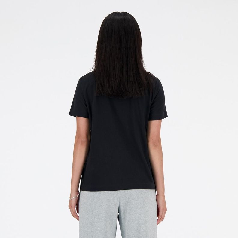 Polera Lifestyle Mujer New Balance Sport Essentials Negra-2