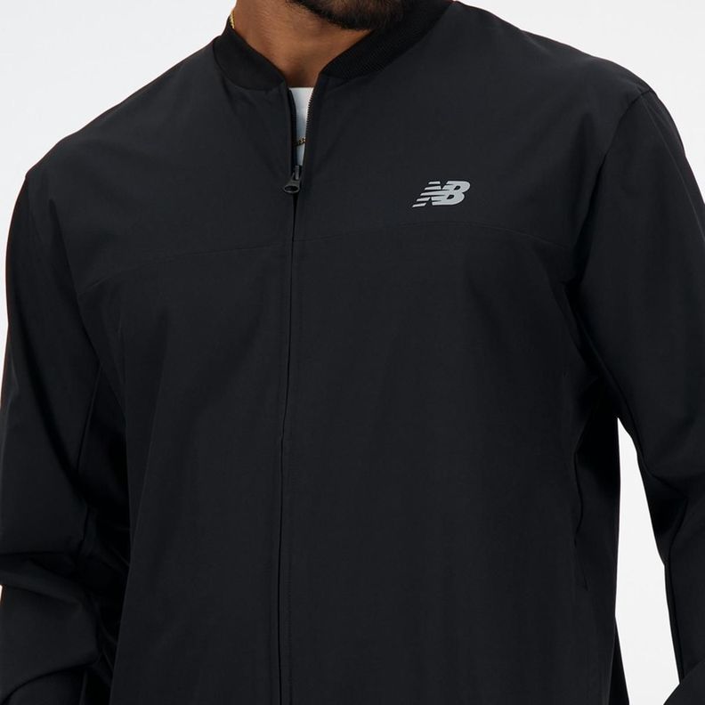Chaqueta Lifestyle Hombre New Balance Stretch Bomber Negra-3