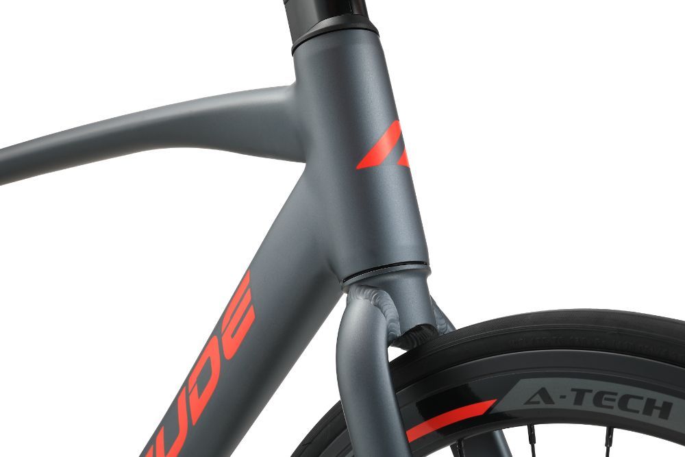 Bicicleta Ruta Altitude Nekul Disc Negra Talla 54-2