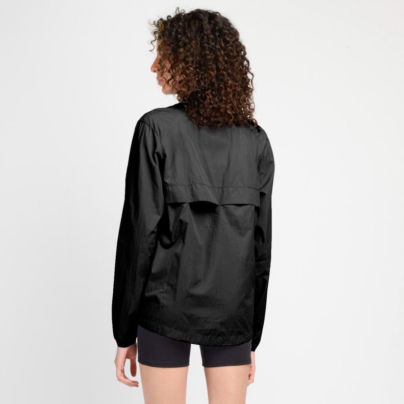 Cortaviento Running Mujer New Balance Negro-1