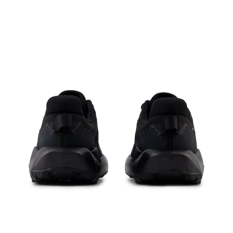 Zapatillas Trail Running Mujer NB Nitrel v6 Negra-4