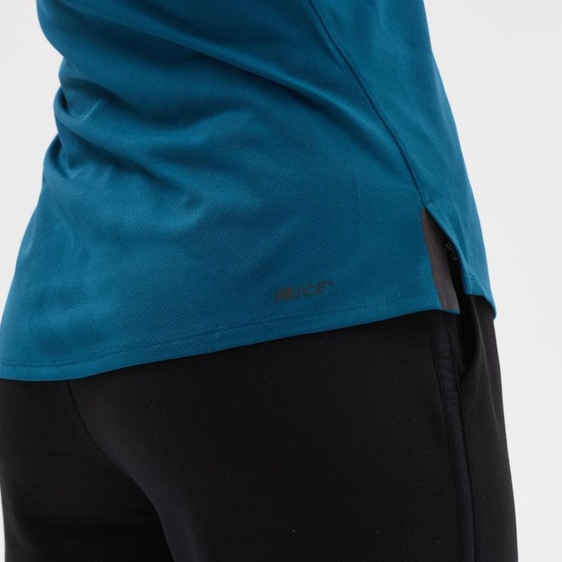 Polera Running Mujer New Balance Speed Jacquard Azul-5