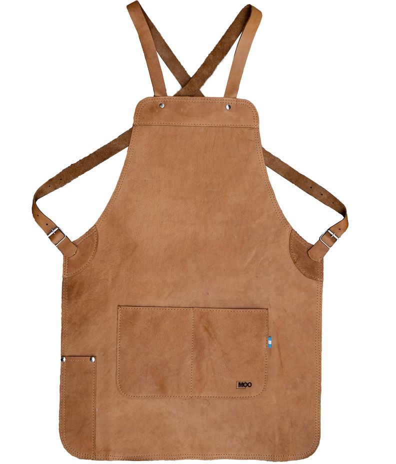 Pechera Cuero Natural  72x52 cm-1