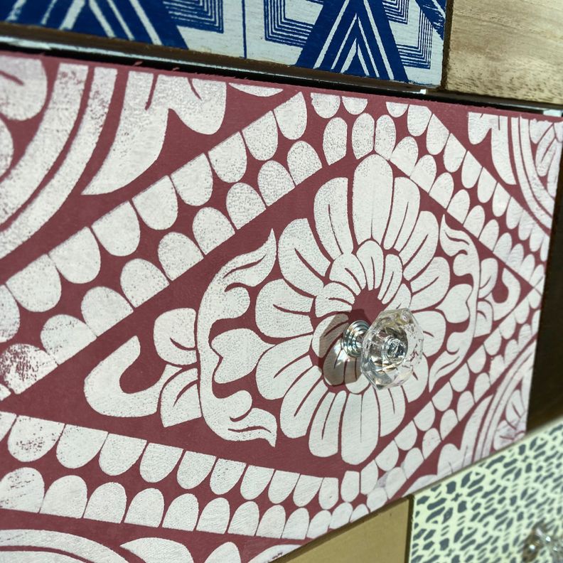 Mueble 8 Cajones. Estampado - S0304-4