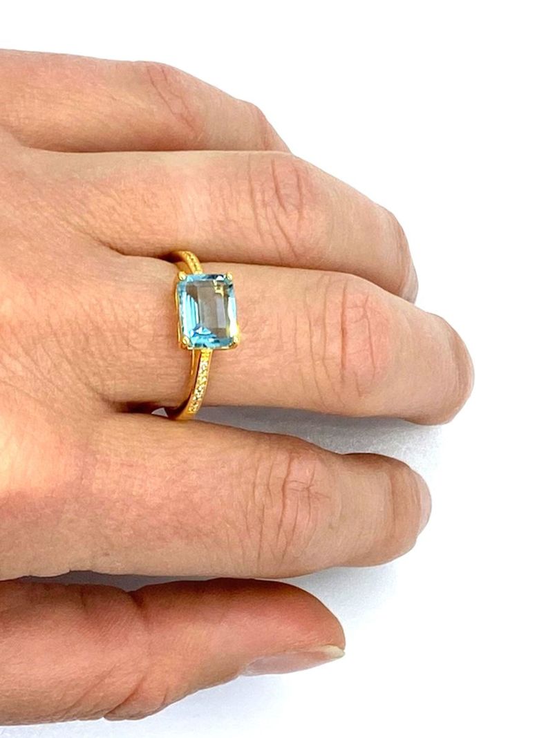 Anillo de Plata con Grueso Baño de Oro18k y Cristales Genuinos-1