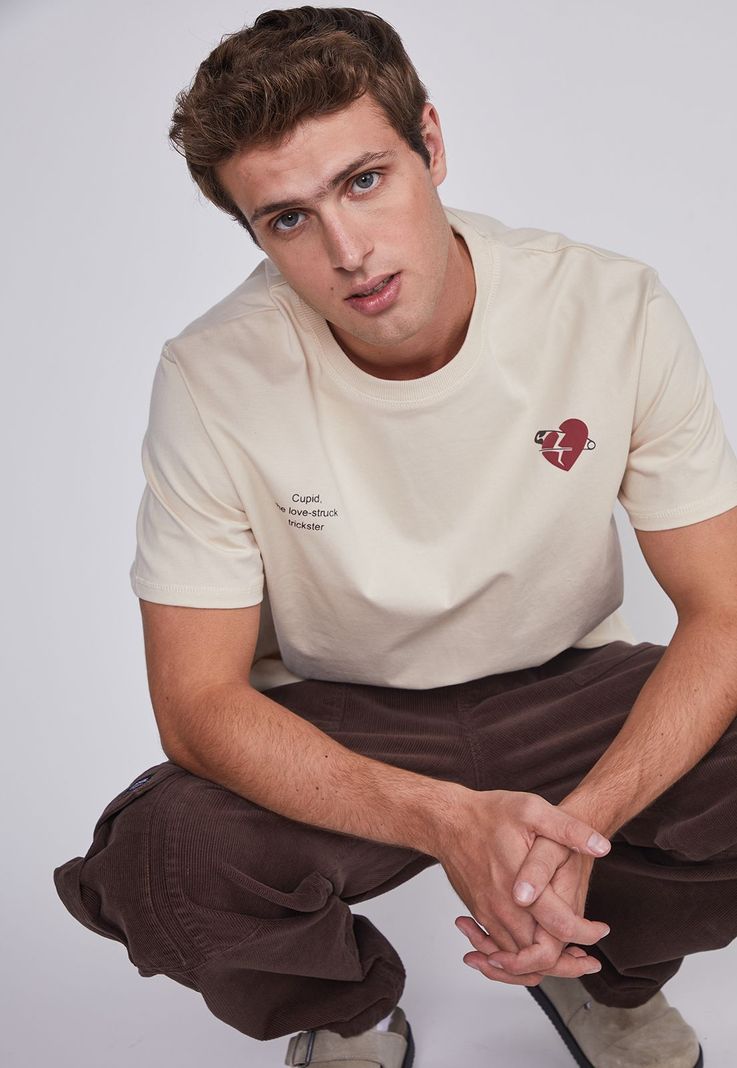Polera Hombre Corazon Cupido Beige Sioux-3
